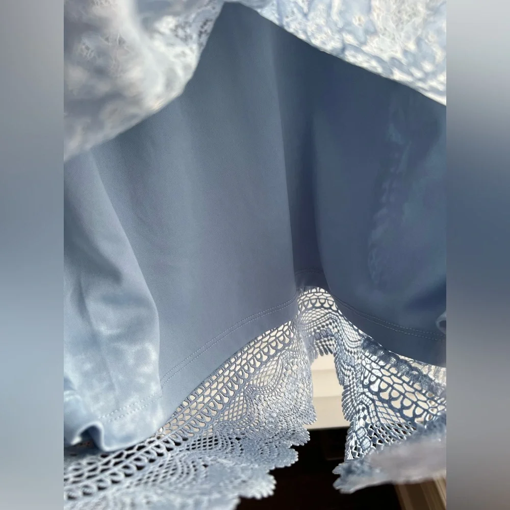 Blue lace dress size large NWT - Picture 5 of 8